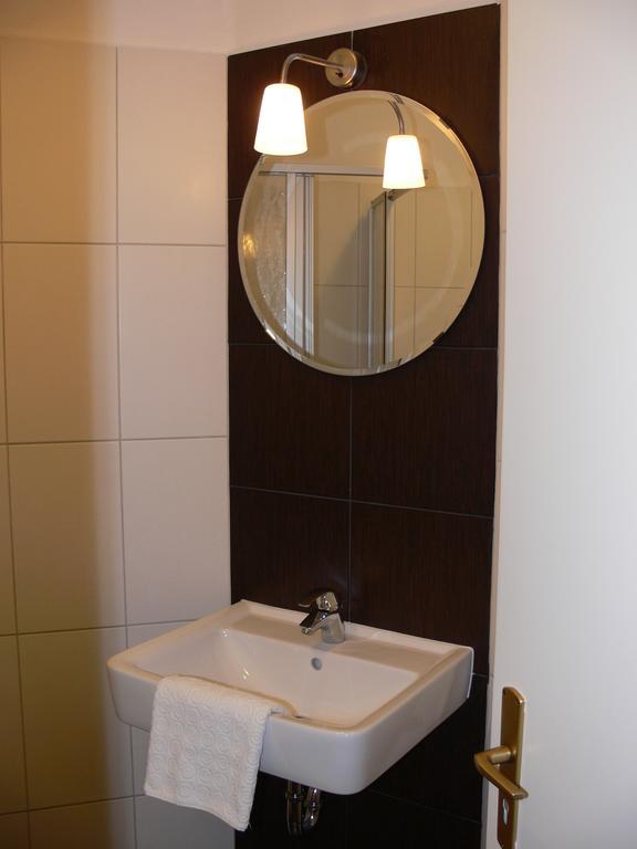 Business Flat Bahnhofstrasse Διαμέρισμα Βιζμπάντεν Δωμάτιο φωτογραφία